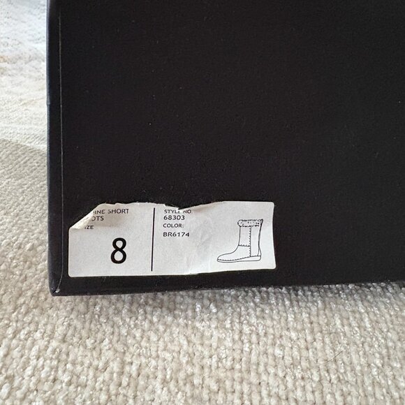 J Crew Short Alpine Boots, Shearling-lined Suede, Sz 8 - Picture 12 of 15